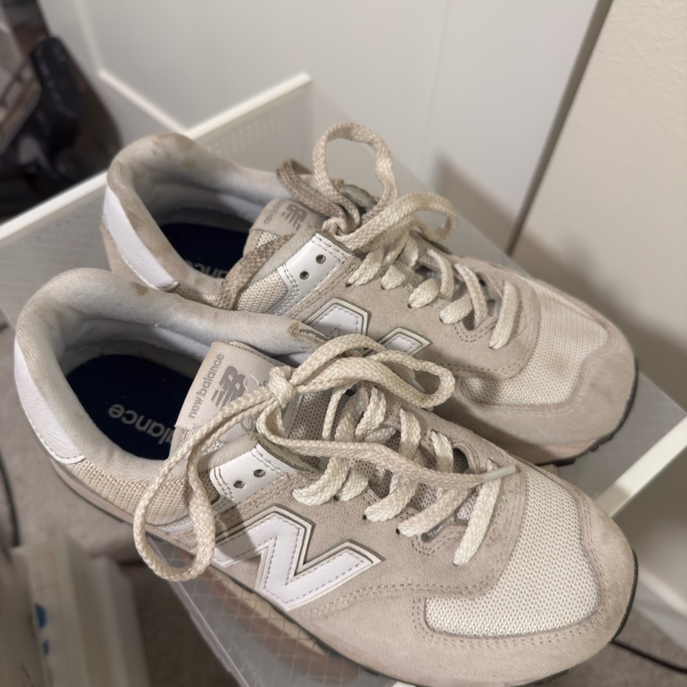 New Balance Beige Sneakers